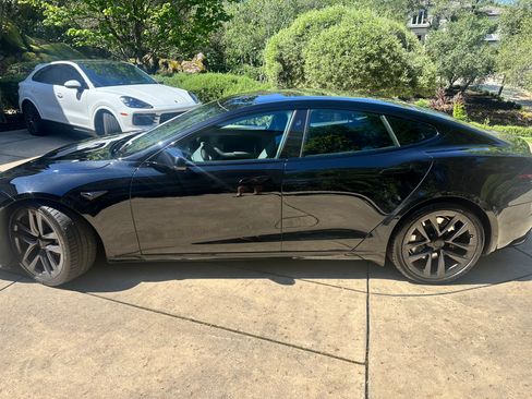 Used 2022 Tesla Model S Standard Range image 12