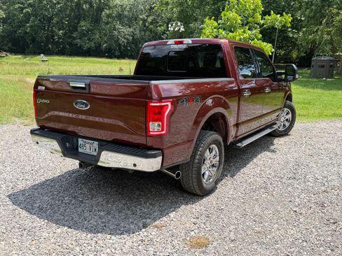 Used 2017 Ford F150 XLT w/ Equipment Group 302A Luxury AWD/4WD image 4