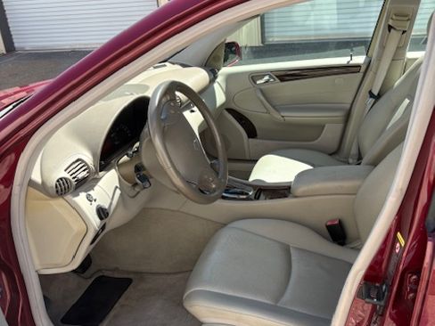 Used 2003 Mercedes-Benz C 240 C 240 Sedan 4D image 6
