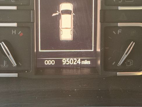 Used 2019 Toyota Tundra TRD Pro image 11