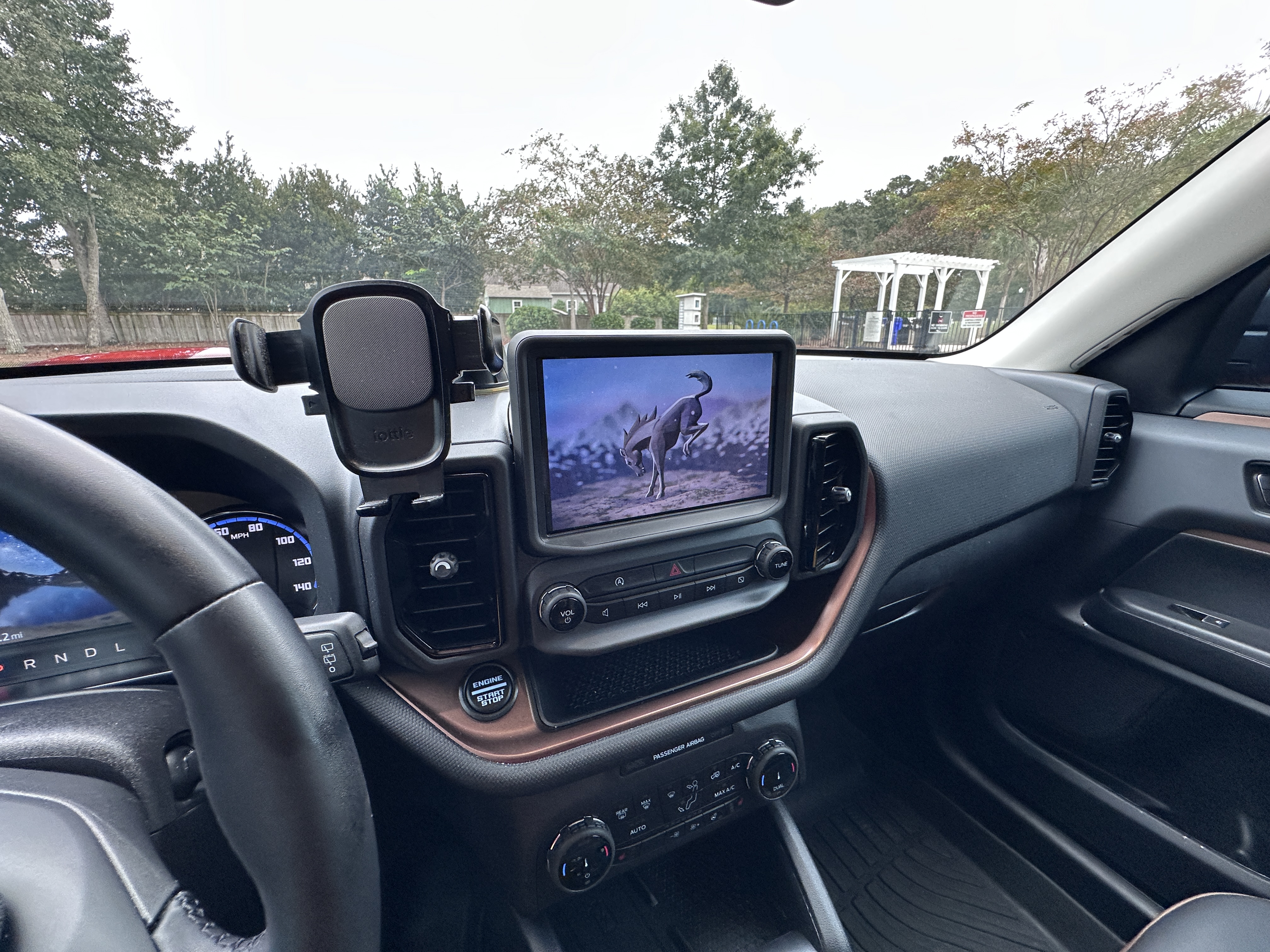 Used 2024 Ford Bronco Sport Outer Banks w/ Tech Package AWD/4WD image 13