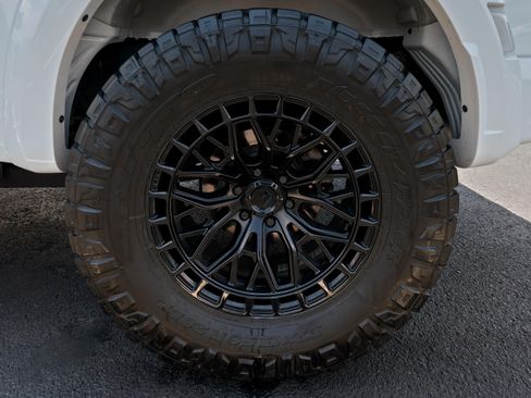 Used 2022 Ford F150 Raptor w/ Equipment Group 801A High AWD/4WD image 17