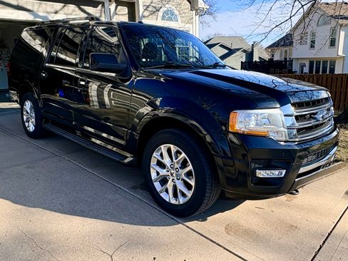 Used 2017 Ford Expedition EL Limited image 2