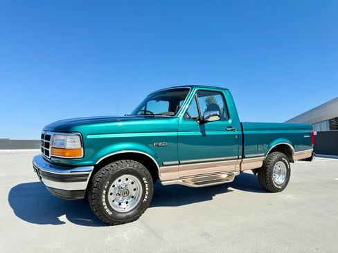 Used 1996 Ford F150 2WD Regular Cab image 1