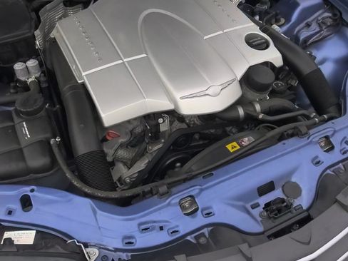 Used 2005 Chrysler Crossfire Limited image 26