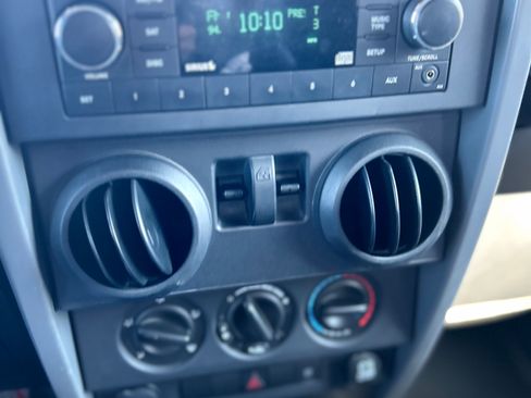 Used 2008 Jeep Wrangler X image 14