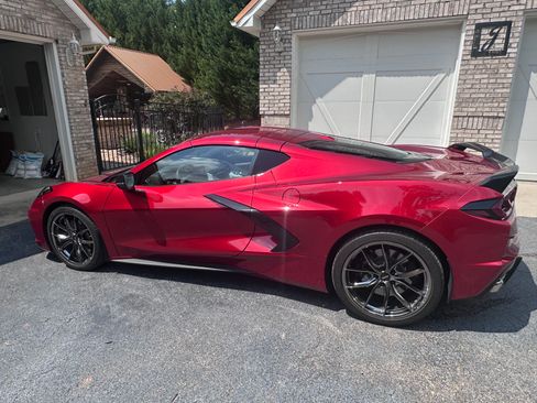 Used 2023 Chevrolet Corvette Stingray Preferred Cpe w/ Z51 Performance Package RWD image 5