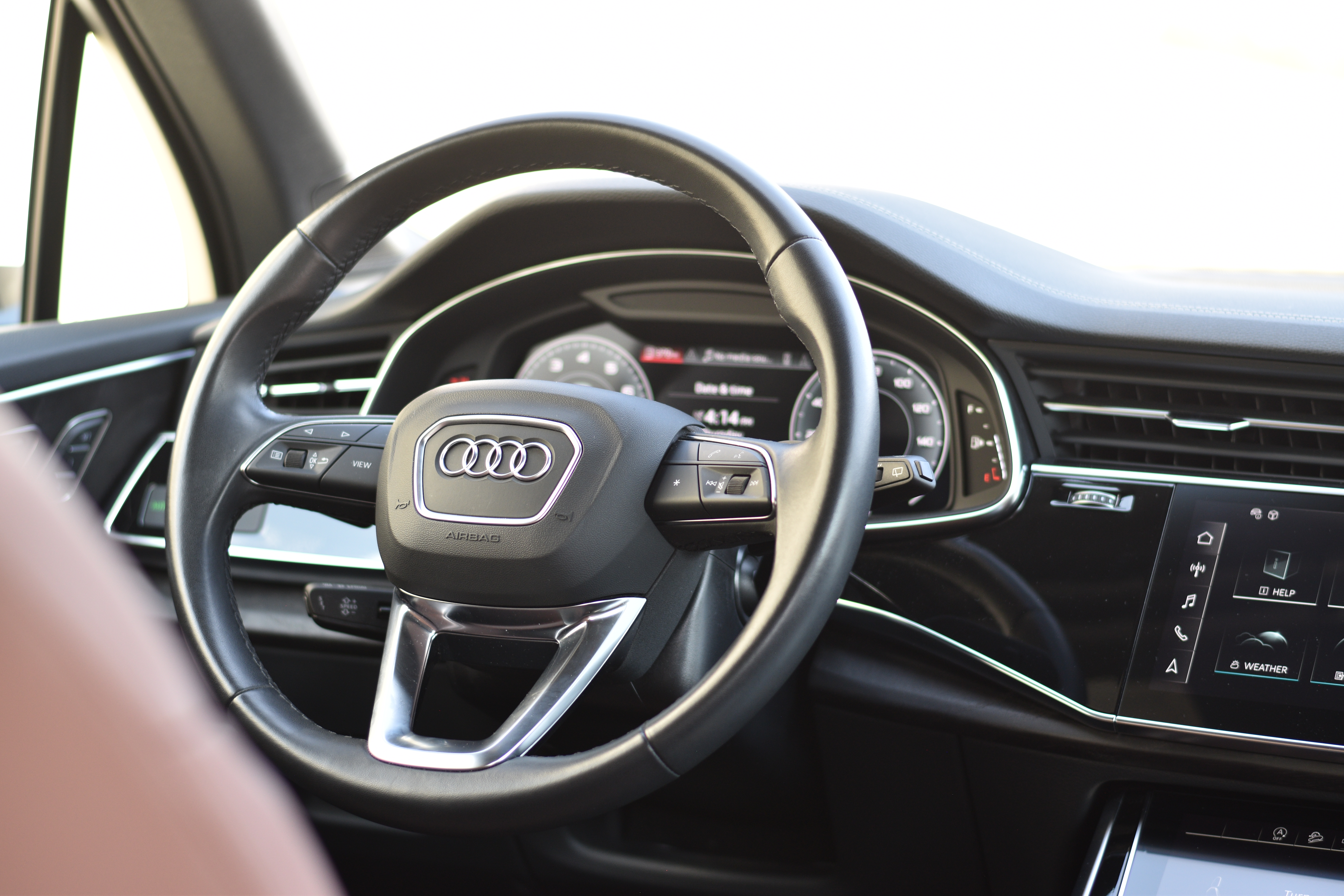 Used 2023 Audi Q7 2.0T Premium Plus w/ Premium Plus Package AWD/4WD image 14