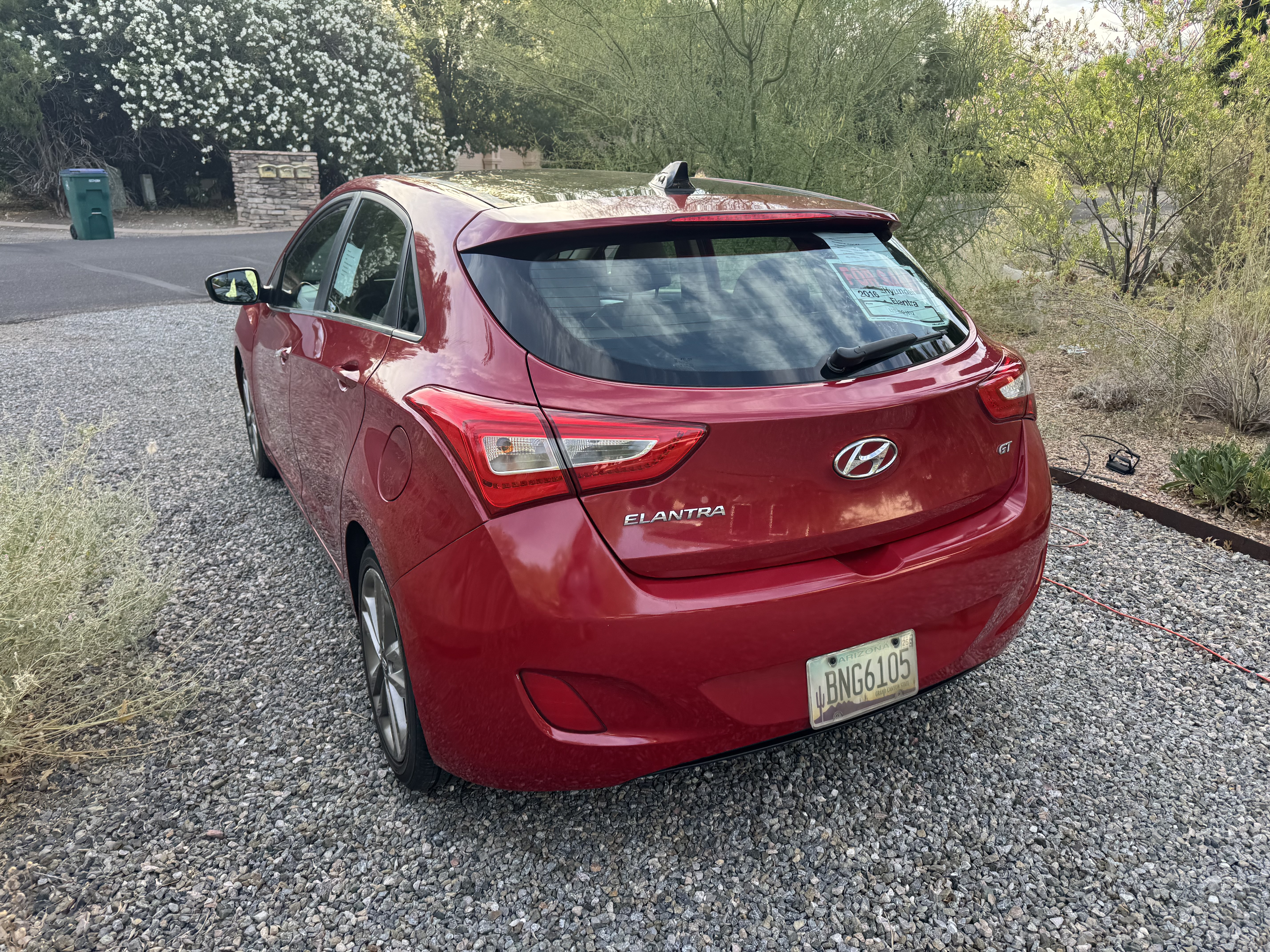 Used 2016 Hyundai Elantra GT w/ Option Group 03 FWD image 2