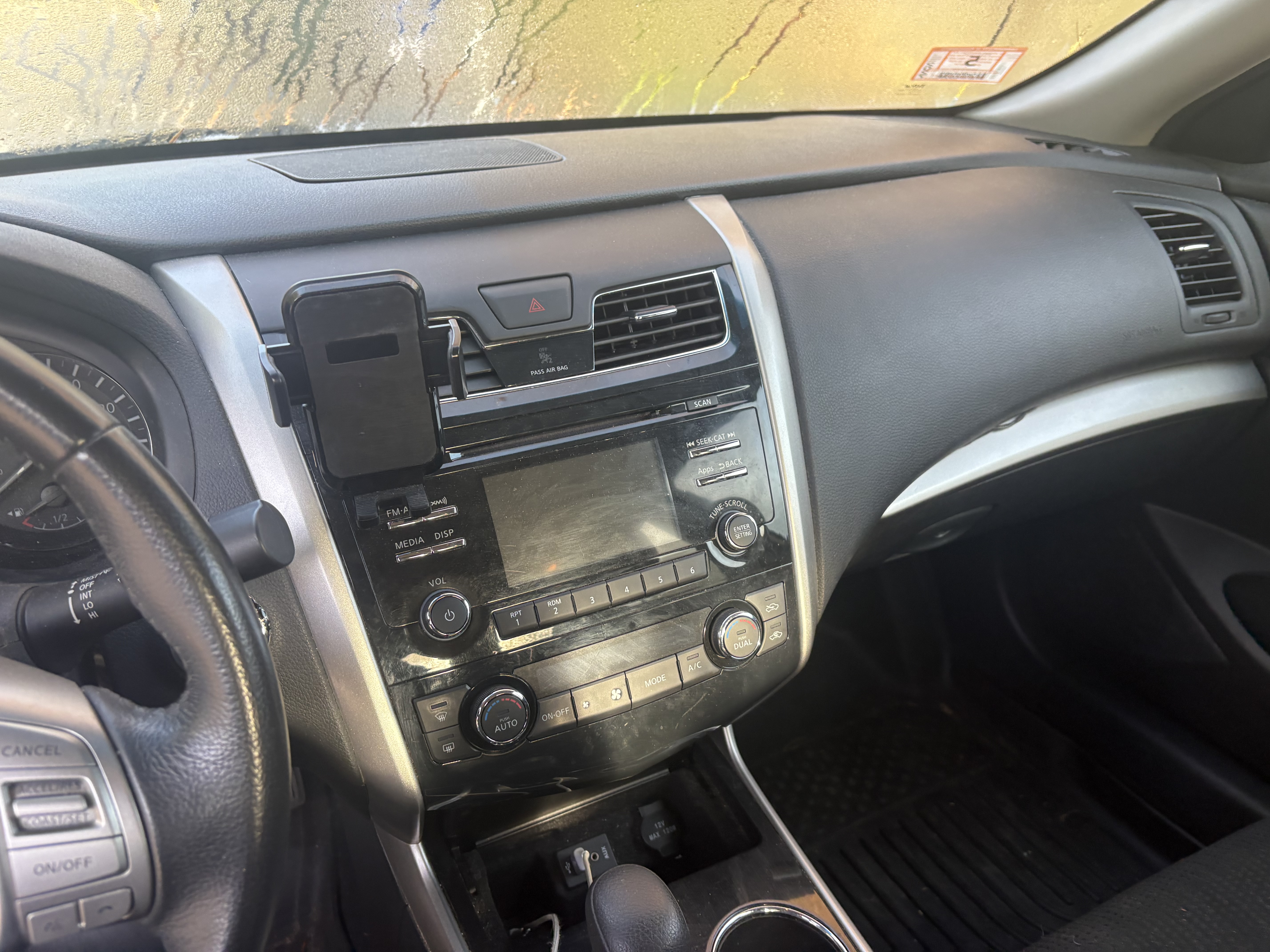 Used 2014 Nissan Altima 2.5 SV FWD image 13