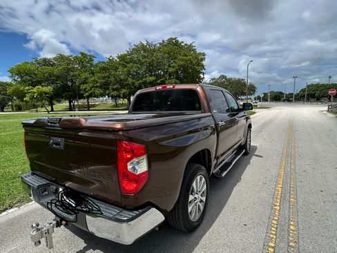 Used 2015 Toyota Tundra Limited RWD image 9