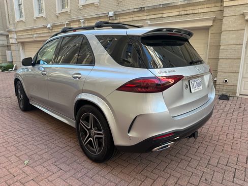Used 2025 Mercedes-Benz GLE 350 4MATIC image 2