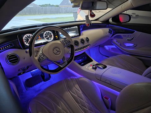 Used 2015 Mercedes-Benz S 63 AMG 4MATIC Coupe image 10