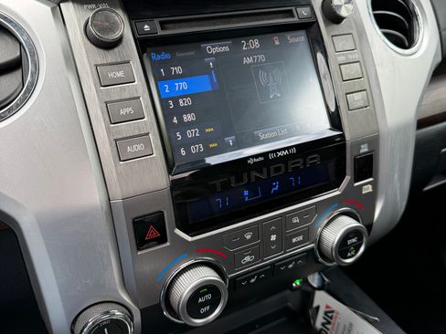 Used 2019 Toyota Tundra Limited w/ Limited Premium Package AWD/4WD image 14