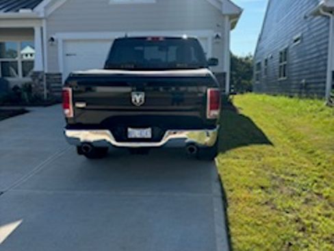 Used 2013 RAM 1500 Laramie RWD image 8