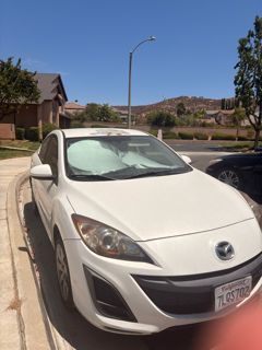Used 2011 MAZDA MAZDA3 i Sport FWD image 1