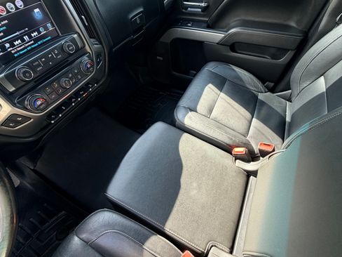Used 2018 Chevrolet Silverado 1500 LT w/ All Star Edition AWD/4WD image 23