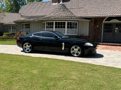 Used 2007 Jaguar XKR R image 1