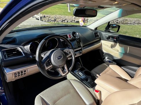 Used 2015 Subaru Legacy 2.5i Limited image 11