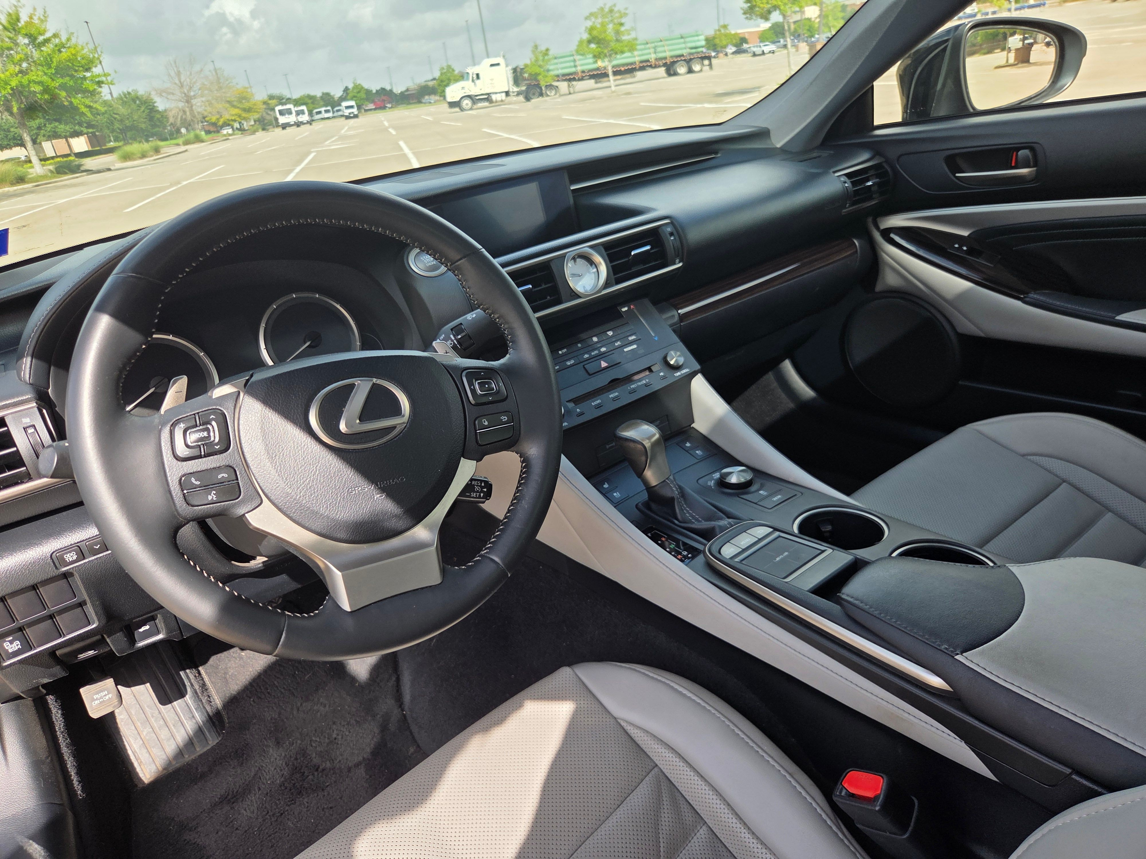 Used 2015 Lexus RC 350 AWD w/ Navigation System Package image 5