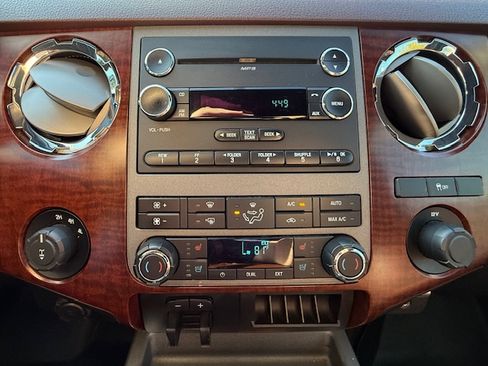 Used 2012 Ford F250 King Ranch w/ King Ranch w/Chrome Pkg AWD/4WD image 25