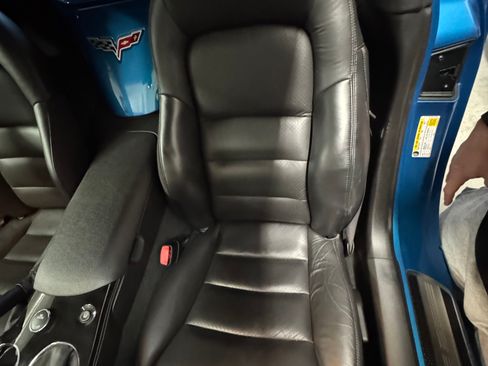 Used 2008 Chevrolet Corvette Convertible 2D w/ Preferred Equipment Group image 20