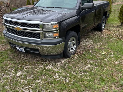 Used 2014 Chevrolet Silverado 1500 W/T RWD image 1