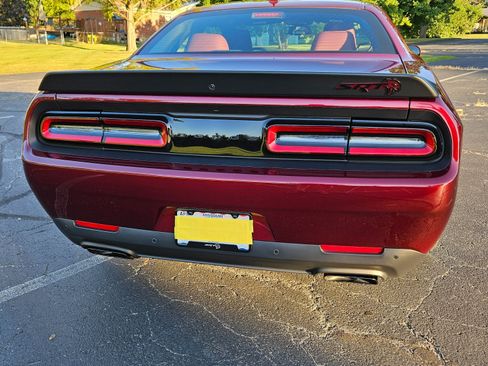 Used 2020 Dodge Challenger SRT Hellcat Redeye image 2