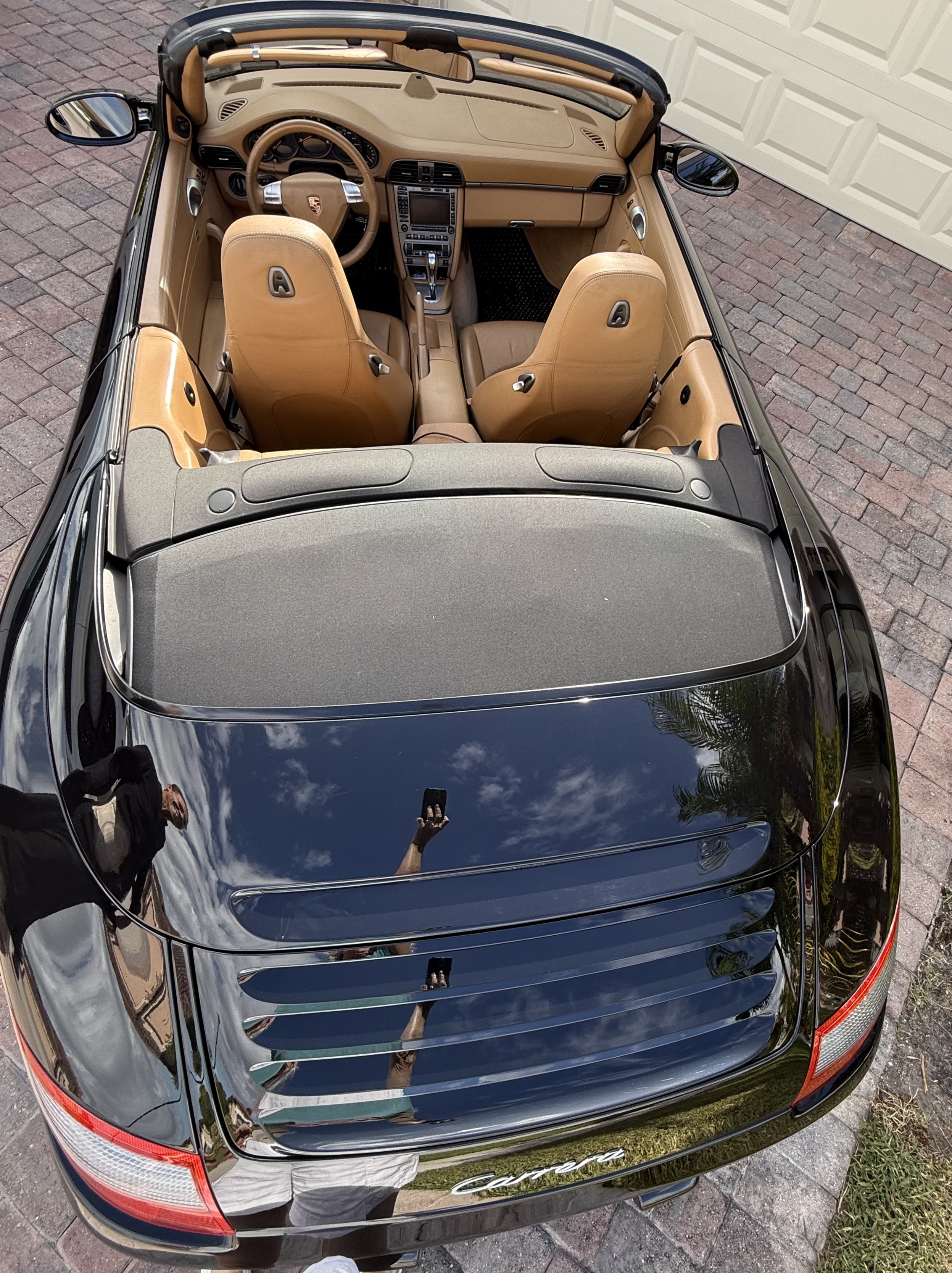 Used 2005 Porsche 911 Carrera RWD image 2