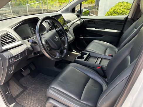 Used 2023 Honda Odyssey EX-L image 12