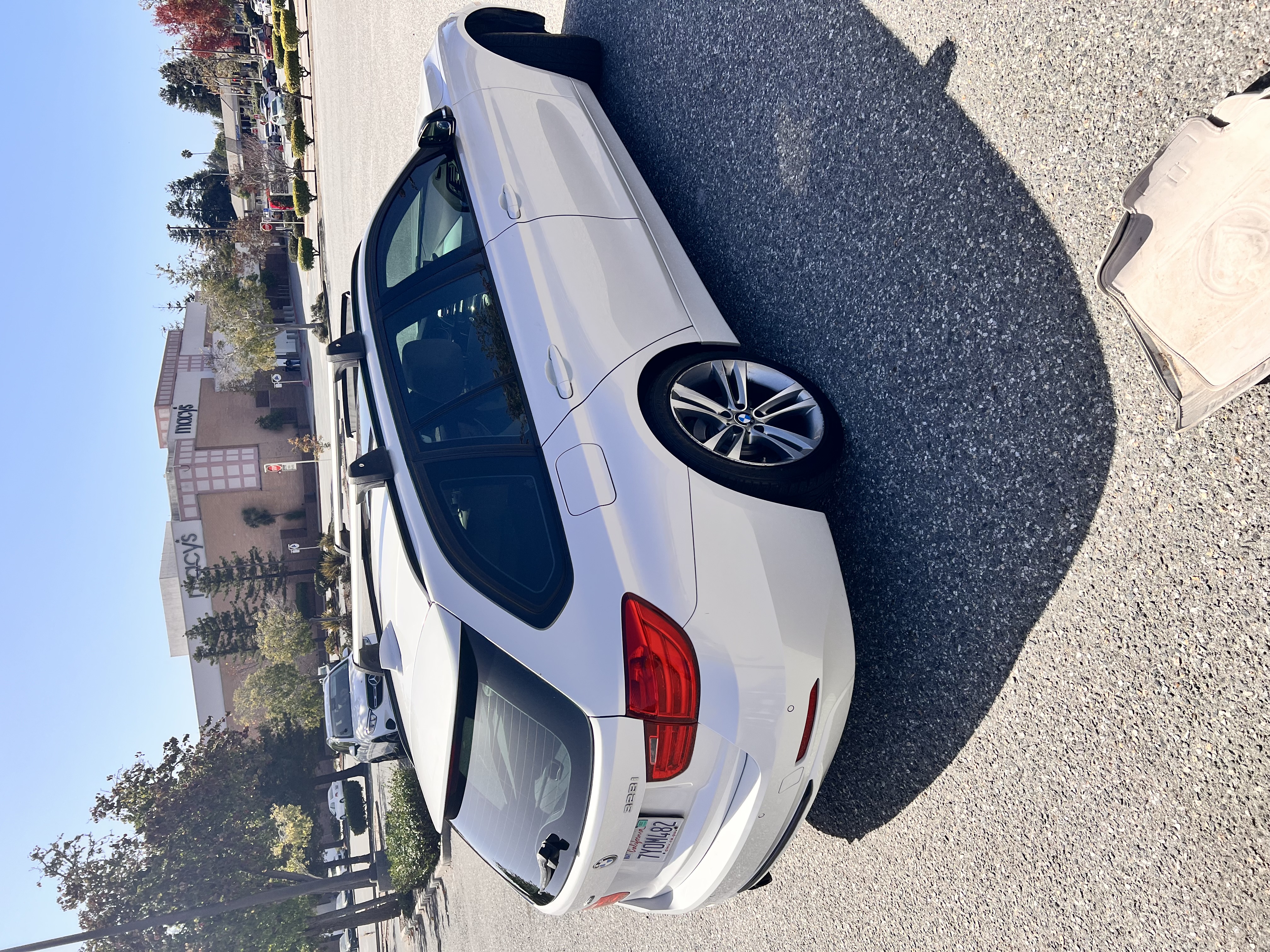 Used 2014 BMW 328i xDrive Wagon AWD/4WD image 2