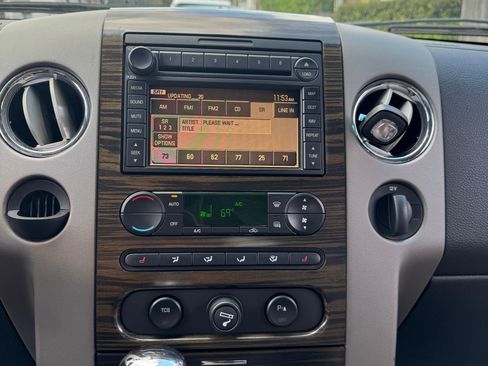 Used 2007 Lincoln Mark LT 2WD image 20