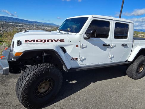 Used 2021 Jeep Gladiator Mojave image 15