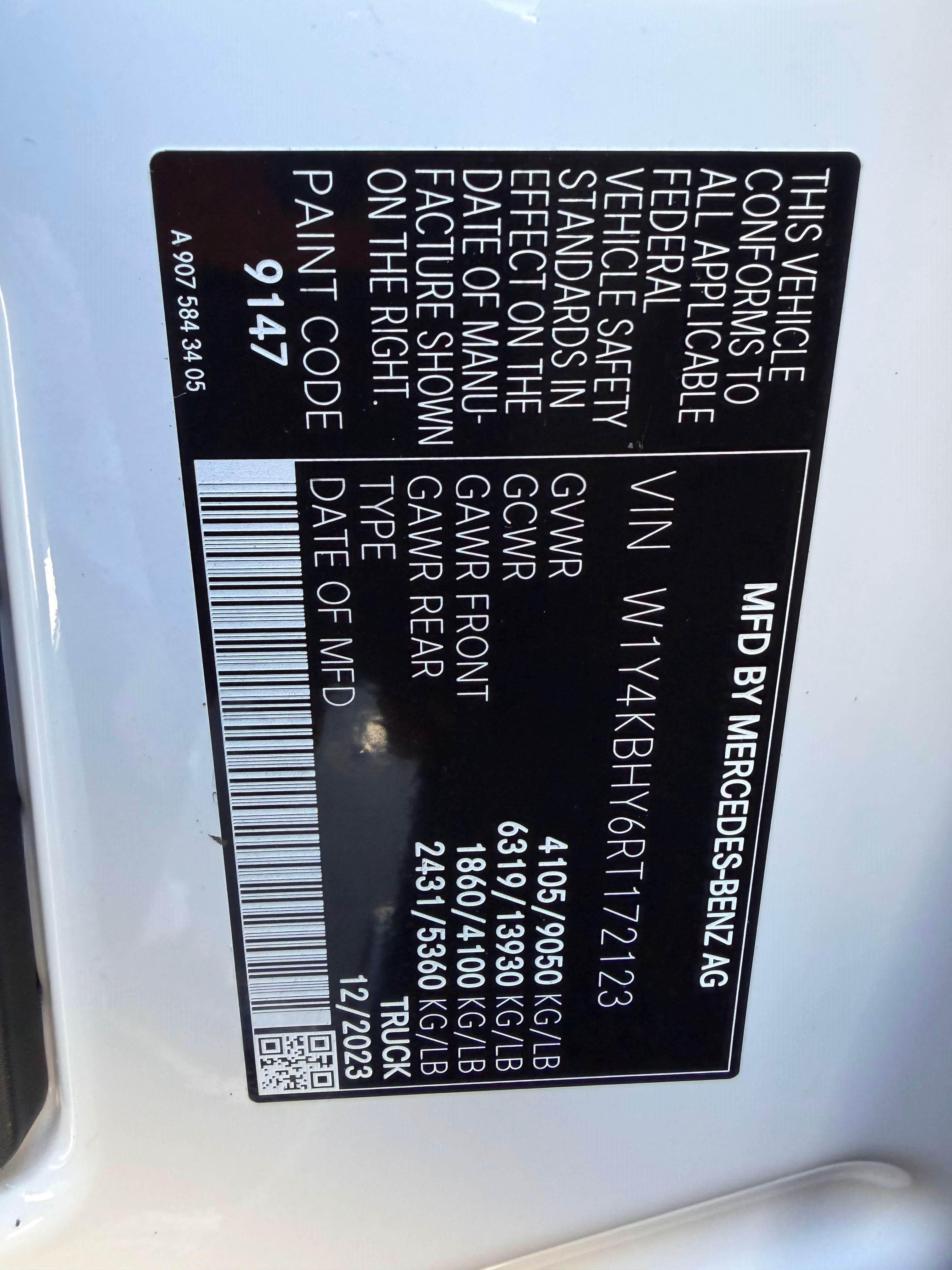 Used 2024 Mercedes-Benz Sprinter 2500 image 15