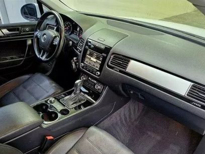 Used 2014 Volkswagen Touareg Sport