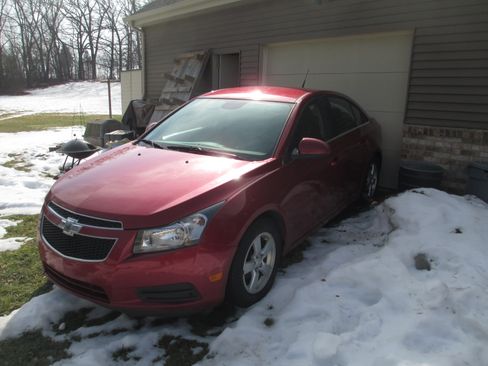 Used 2014 Chevrolet Cruze LT image 4