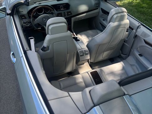 Used 2013 Mercedes-Benz E 350 Cabriolet image 5