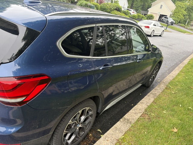 Used 2022 BMW X1 xDrive28i w/ Premium Package AWD/4WD image 6