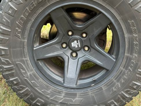 Used 2016 Jeep Wrangler Unlimited Sport w/ Quick Order Package 24S AWD/4WD image 4