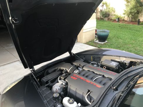 Used 2009 Chevrolet Corvette Convertible w/ Preferred Equipment Group RWD image 9