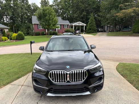 Used 2021 BMW X1 xDrive28i w/ Convenience Package AWD/4WD image 20