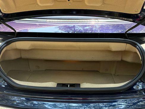 Used 2016 Maserati GranTurismo Convertible RWD image 17