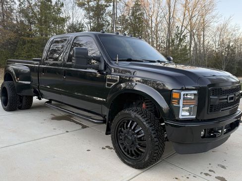 Used 2010 Ford F350 XLT image 5