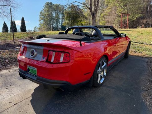 Used 2011 Ford Mustang GT Premium w/ Security Pkg image 19