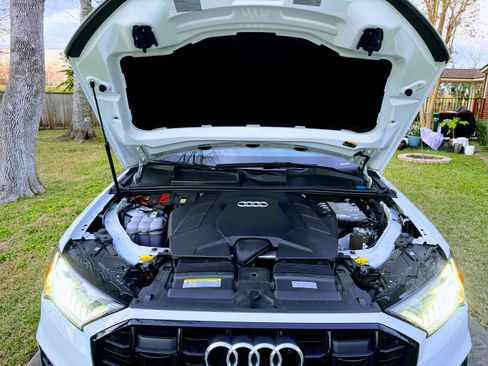 Used 2020 Audi Q7 3.0T Prestige image 18