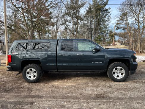 Used 2017 Chevrolet Silverado 1500 LT w/ All Star Edition image 2