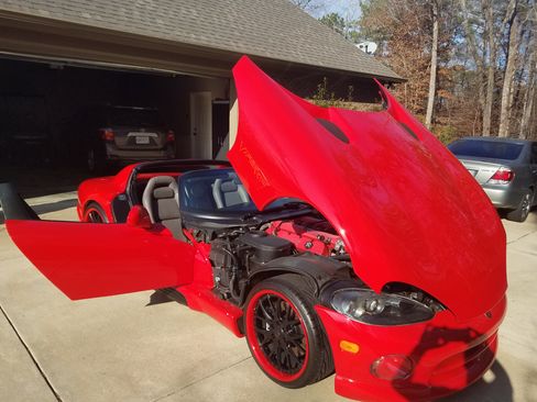 Used 1993 Dodge Viper RT/10 RWD image 12