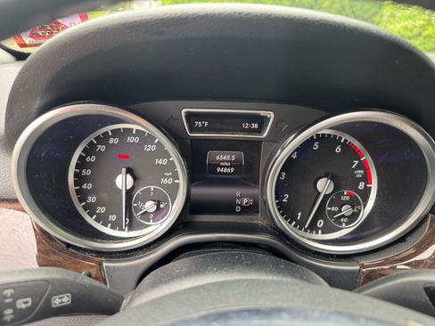Used 2014 Mercedes-Benz ML 350 4MATIC image 14