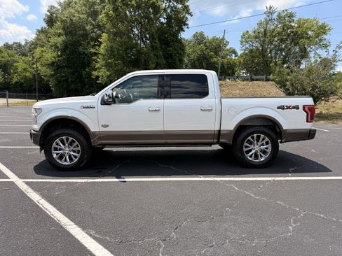 Used 2017 Ford F150 King Ranch w/ Equipment Group 601A Luxury AWD/4WD image 4