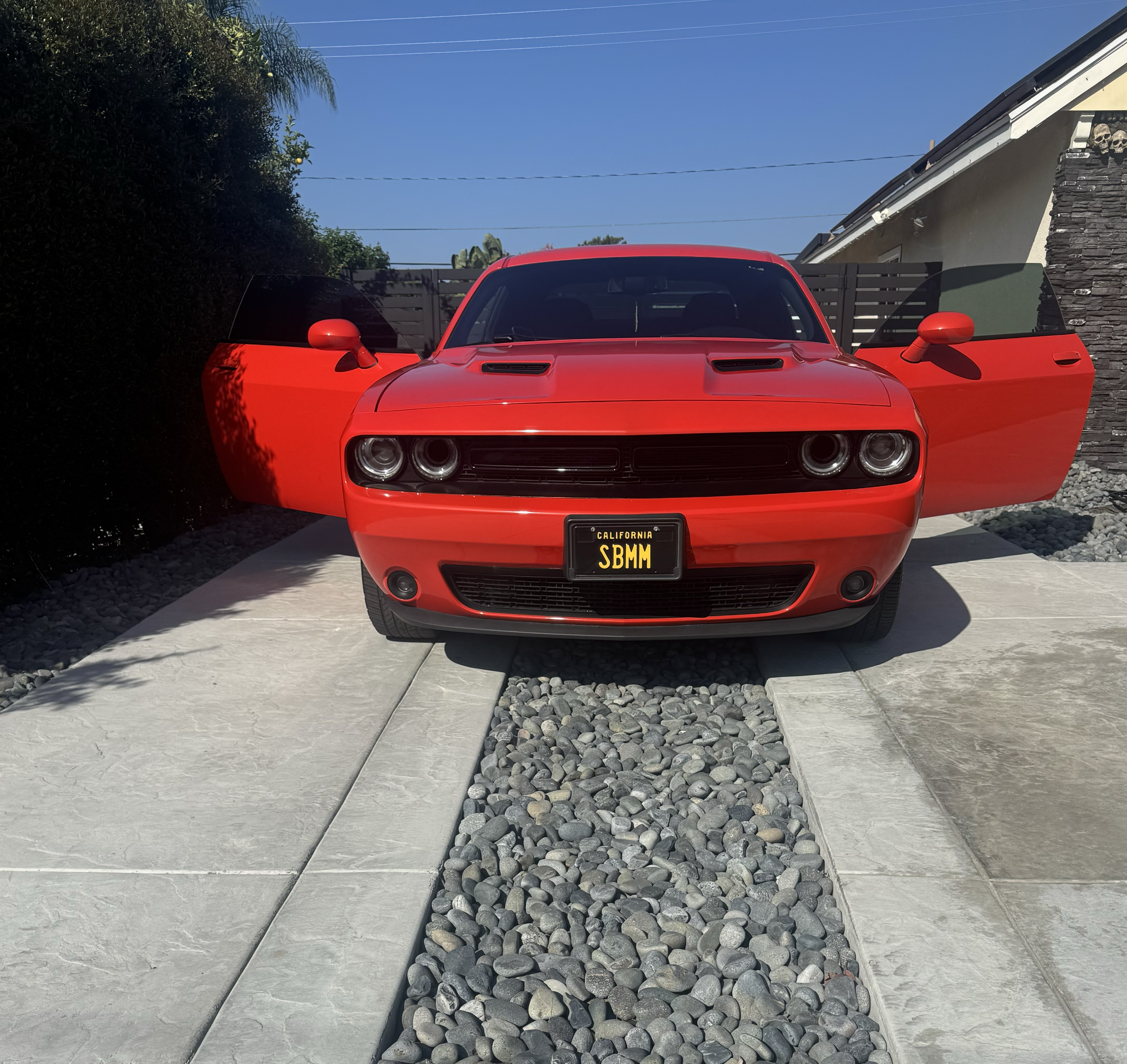 Used 2021 Dodge Challenger SXT w/ Blacktop Package RWD image 1